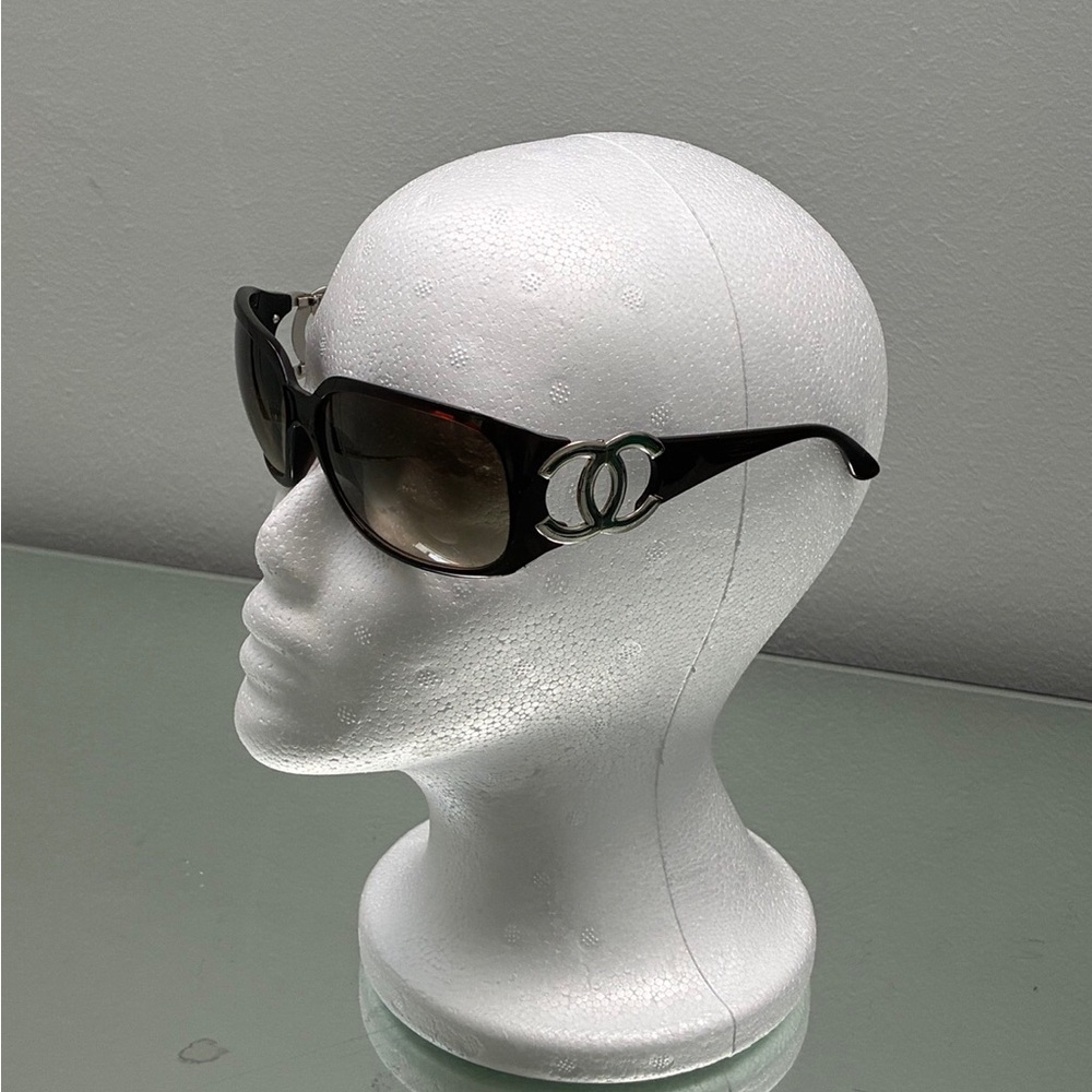 Authentic early 2000s Chanel brown sunglasses with silver logo | Made in Italy